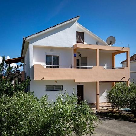 Apartment Neretva Dream Komin  Екстер'єр фото
