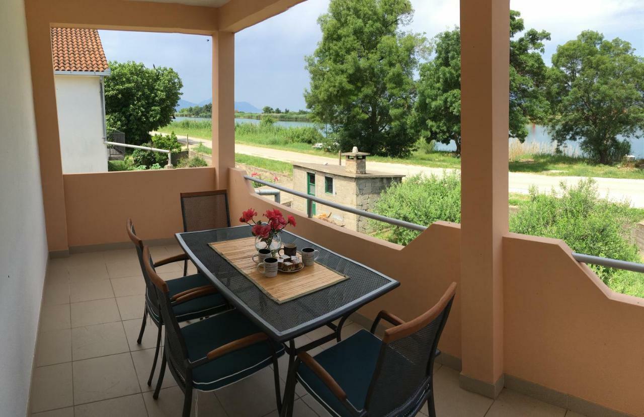Apartment Neretva Dream Komin  Екстер'єр фото